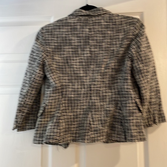 Michael Kors black and white tweed three-quarter sleeves jacket - Picture 2 of 5